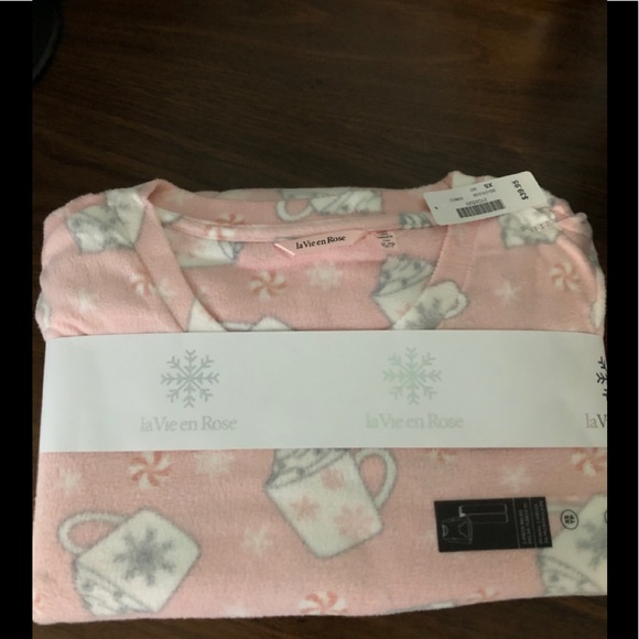 NEW. 2 piece set pajama. - Picture 2 of 3